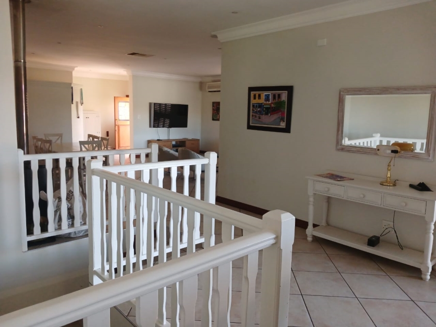 4 Bedroom Property for Sale in Kosmos North West